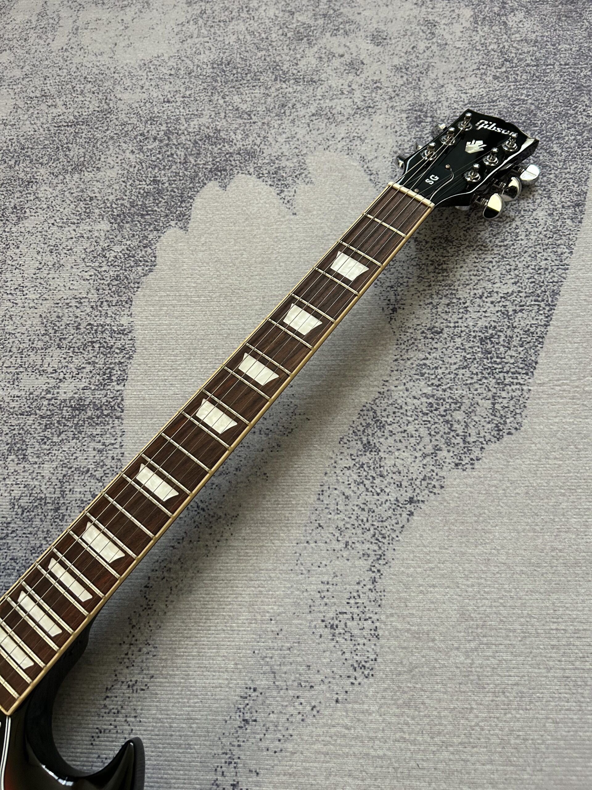 Gibson SG Standard - Cardinal Red Burst - Gambar 5