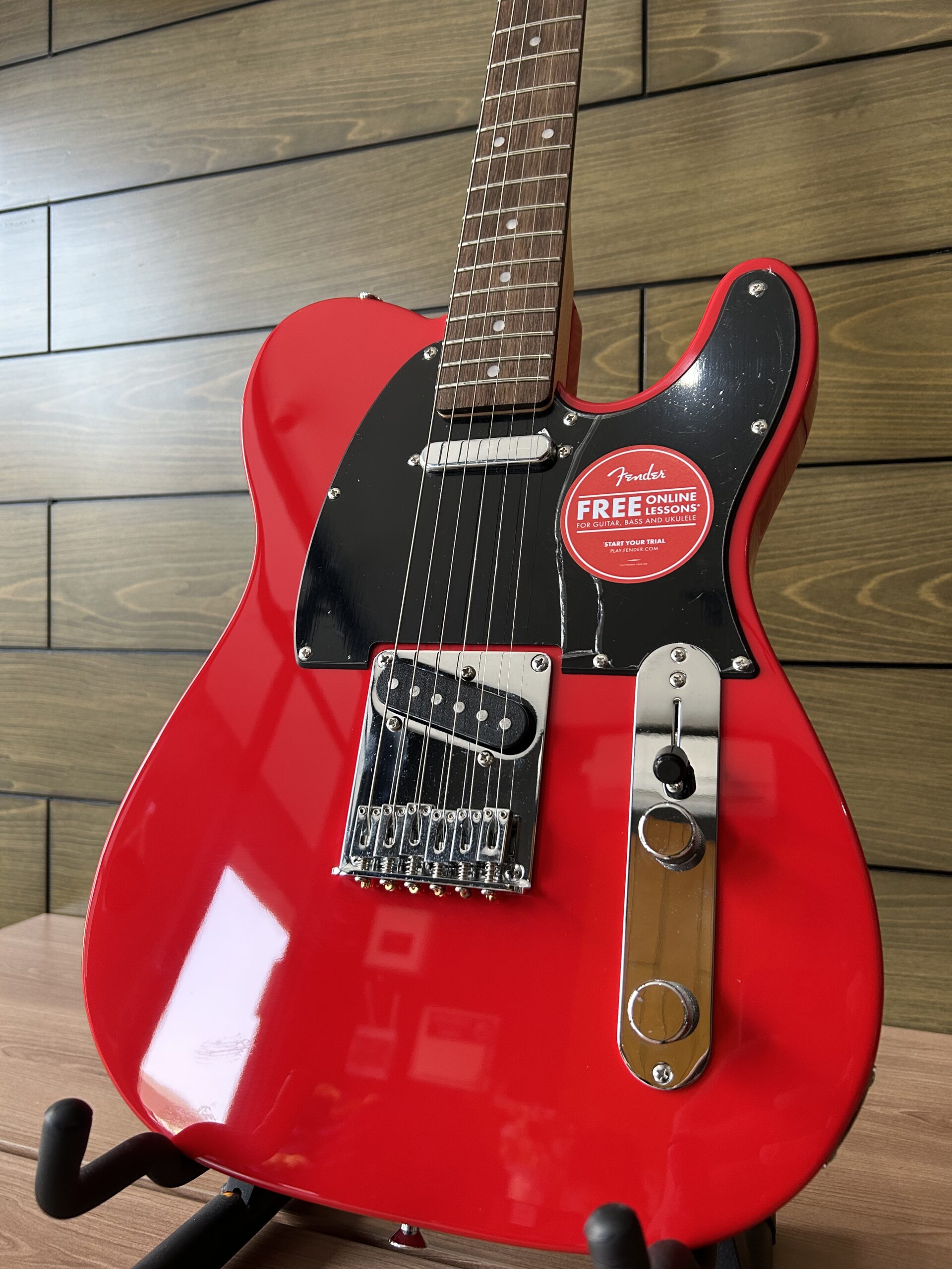 Squier Sonic Telecaster Electric Guitar - Torino Red - Gambar 2